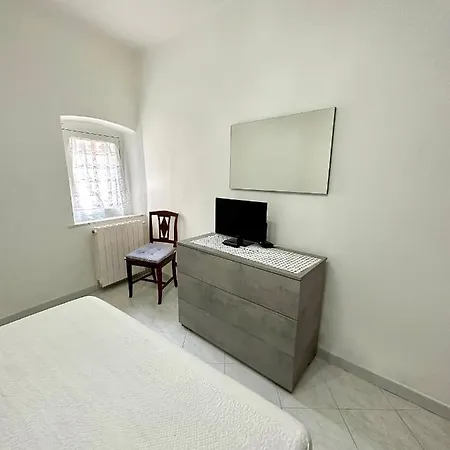 Vista Mare A Con Parcheggio Privato Gratuito דירה לריצ'י