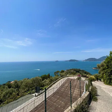 Apartment Vista Mare A Con Parcheggio Privato Gratuito